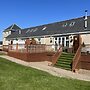 JOIVY Greenknowes Lodge With Hot Tub And Wood Burning Stove