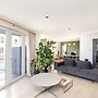 JOIVY Fabulous 2Br Apartment W/Terrace & Bay View