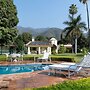 Casita del Lago Beautiful Lakefront Property One Step Away From the Me