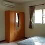Lovely House Near Chalong Pier With Access to Large Swimming Pool Shop
