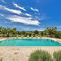 2402 Trullo Ventura by Perle di Puglia