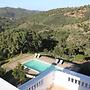 Villa Eiras Altas by Portucasa