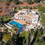 Beautiful 3-bed Villa in Faro Spool & Seaview