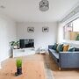 Charming 3-bed House in Newcastle Upon Tyne