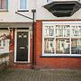 Cosy Coastal Holiday Let