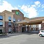 Holiday Inn Express & Suites Page, an IHG Hotel