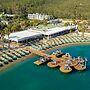 Green Bay Resort & Spa