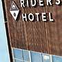 Riders Hotel