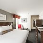 Edgewater Hotel