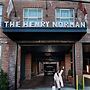 Henry Norman Hotel