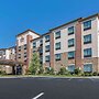 Comfort Suites Bridgeport - Clarksburg