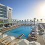 Constantinos The Great Beach Hotel