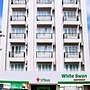 White Swan Apartment
