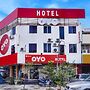 OYO 90693 Sri Rampai Hotel