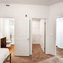 Spacious 3BR Apartment Central to All