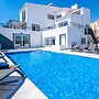 Villa Avalon