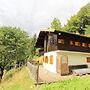 Belvilla by OYO Hilltop Chalet in Lamon With Views