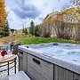 2 Bedroom PLATINUM Vacation Paradise! Hot Tub,Kick back in Style! 2 Ho
