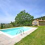 Luxurious Villa With Pool in Cortona