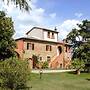 Holiday Home in Marciano Della Chiana With a Private Pool