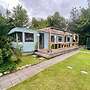 Lovely Chalet in De Pol With Garden