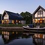 Water Villa With Private Mooring on the Slotermeer