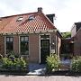 Fantastic Luxury Vacation Home and Next to the Wadden Sea