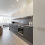 Contemporary 2 Bed Apartment Solihull NEC