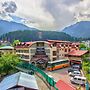 Hotel Kanishka Manali