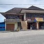OYO HOMES 91248 Desa Wisata Banding Agung Danau Ranau
