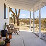 Mojave Mesa - Desert Views & Desert Style 1 Bedroom Home by Redawning