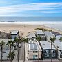 Velvet Sand II by Avantstay Steps to Newport Beach