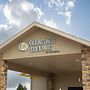 Cobblestone Inn & Suites - Sheldon