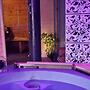 Angelas Hideaway Private hot tub and Sauna