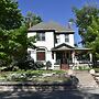 Downen House Bed & Breakfast