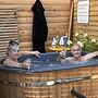 Oak Boutique Lodge Includes hot Tub, air con & dog