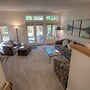 Delightful Mccloud 2 Bedroom Condo by RedAwning
