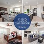 Avalon Canyon Case Grande 4 Bedroom Home by RedAwning