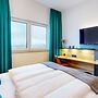 Point 7 Hotel