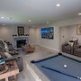 Creek Side Summit 4 Bedroom Home by RedAwning
