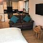 Cozy Lodge Sleeps 4 in Barton-upon-humber