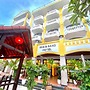 Sea and Sand Hotel