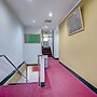 SUPER OYO 91805 Hotel Wisma Bari