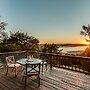 Lake Travis Waterfront Retreat