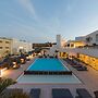 R2 Higos Beach Apartments