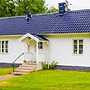 4 Person Holiday Home in Asbro