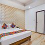 Fabhotel Shreyas Inn