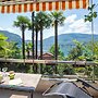Queen Lake View