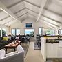 Chapman Cove by Avantstay Gorgeous Beach Bungalow w/ Sauna