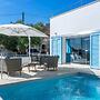 Villa Adria - Piscina Privata con Terrazza Vista Mare Circondata da Ul